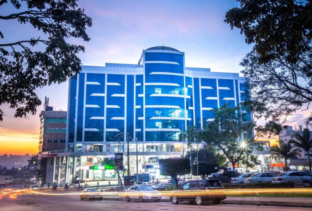 Koki Hotel Kampala Extérieur photo