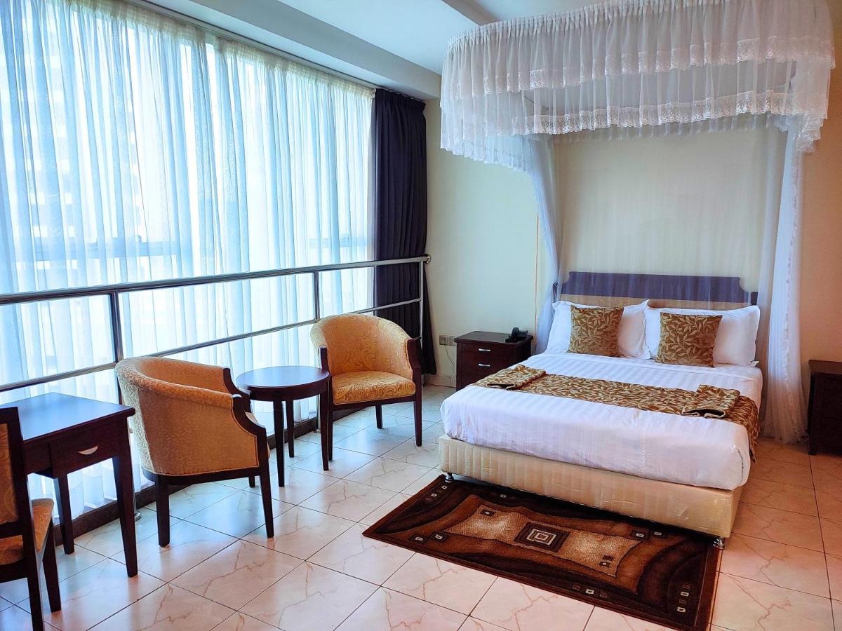 Koki Hotel Kampala Extérieur photo