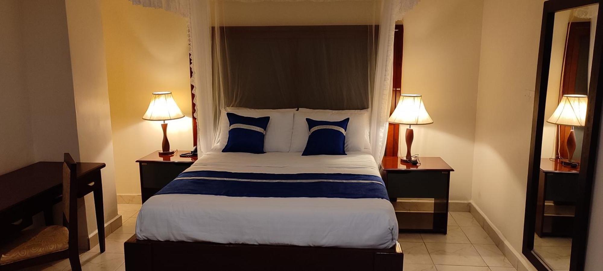 Koki Hotel Kampala Extérieur photo